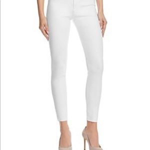 Citizens of humanity size 31 white denim jeans. EUC